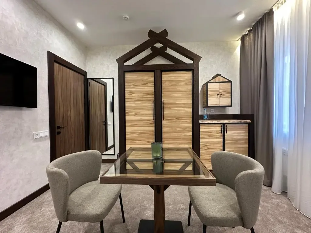 Escapes Boutique Отель и Ресторан, Дилижан