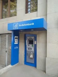 Can You Use Russian Bank Cards in Armenia in 2026?