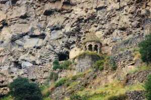 Монастырь Оромайр