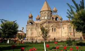 Монастырь Эчмиадзин