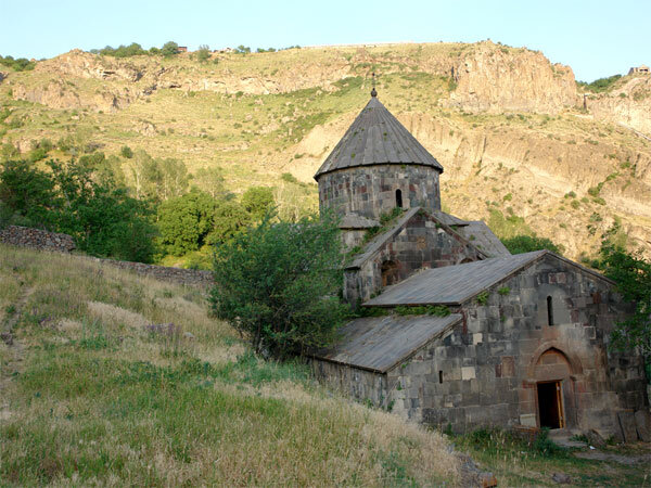 gndevank-monastery